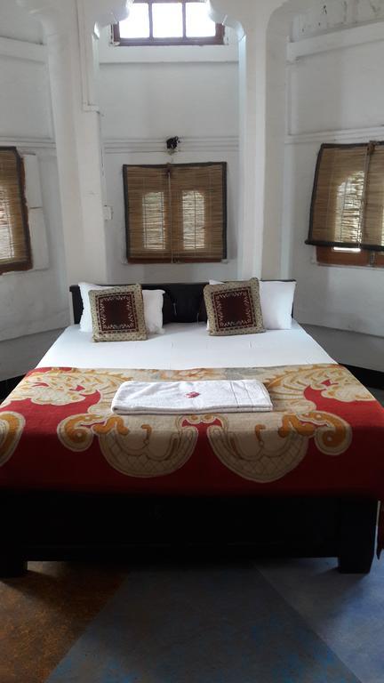 Bed And Breakfast Clock Tower Haveli Jodhpur  Buitenkant foto